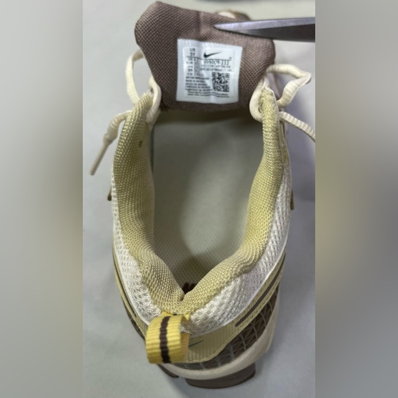 Nike Vomero 5 GS Pale Ivory Mink Brown - Women’s 6.5/Youth 5 - Like new!! - Picture 5 of 8